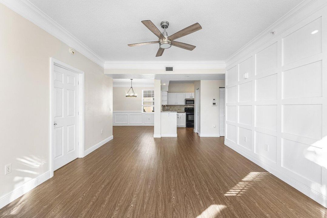 Main Room 4