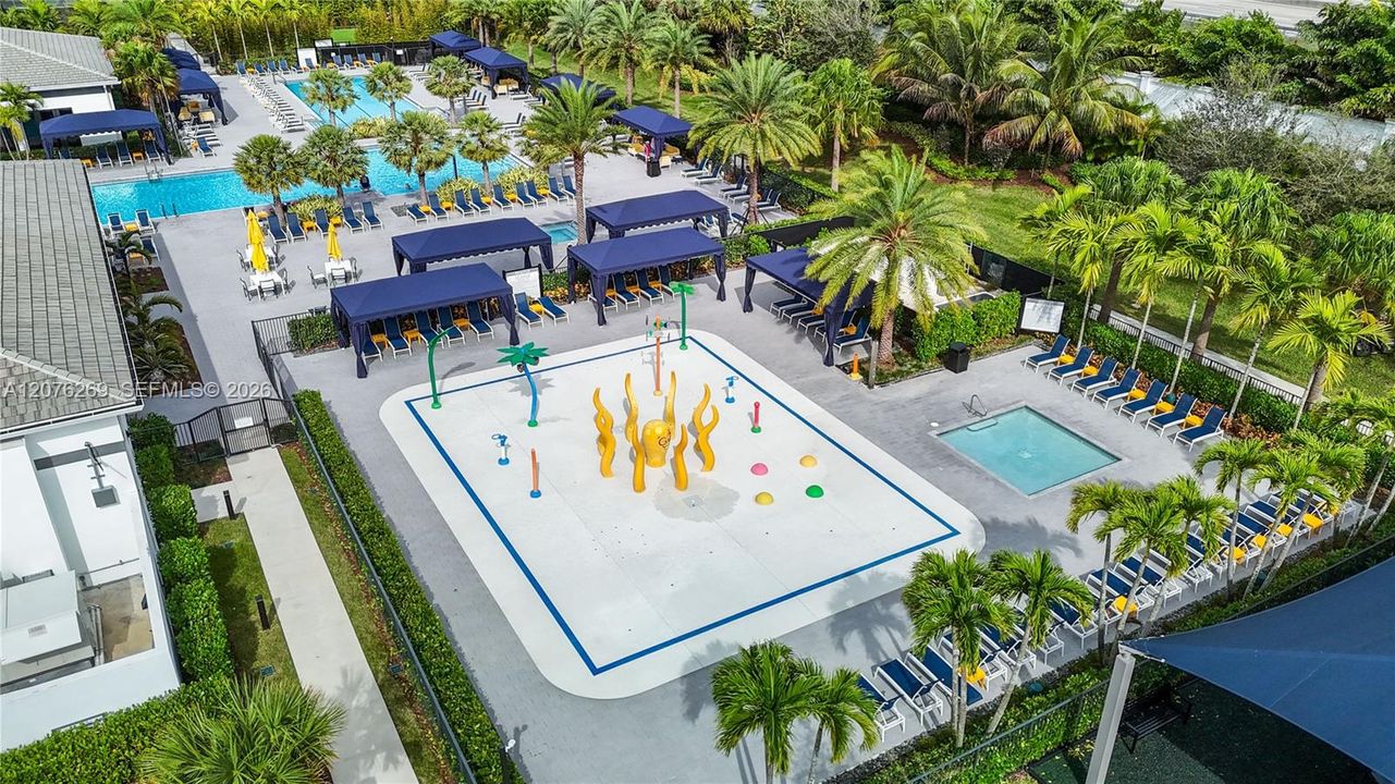 For Sale: $2,099,000 (5 beds, 7 baths, 4609 Square Feet)