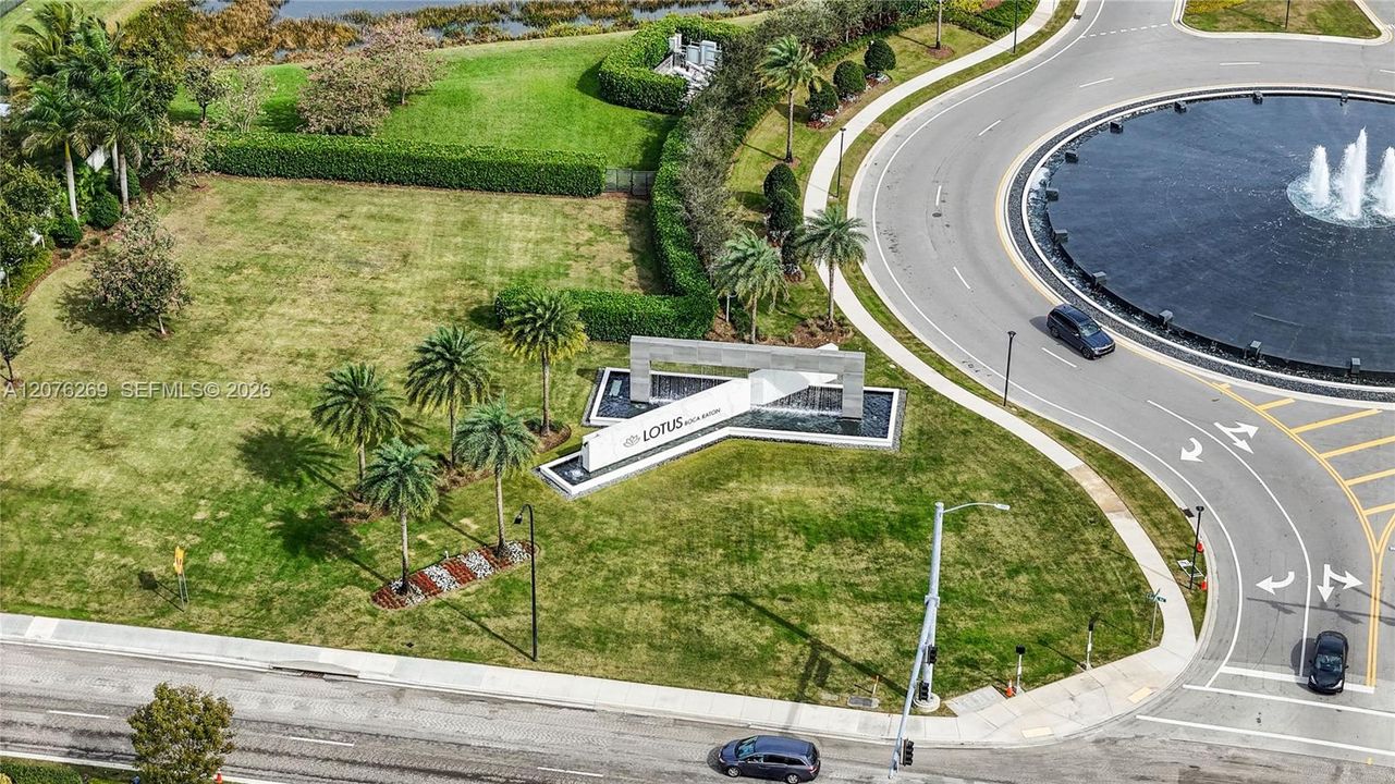 For Sale: $2,099,000 (5 beds, 7 baths, 4609 Square Feet)