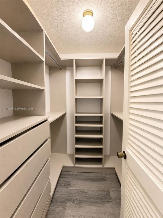 En Renta: $2,475 (1 camas, 1 baños, 837 Pies cuadrados)