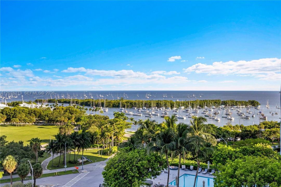 En Venta: $3,495,000 (2 camas, 2 baños, 2110 Pies cuadrados)