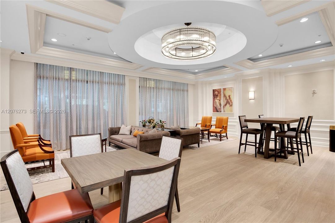 En Venta: $3,495,000 (2 camas, 2 baños, 2110 Pies cuadrados)