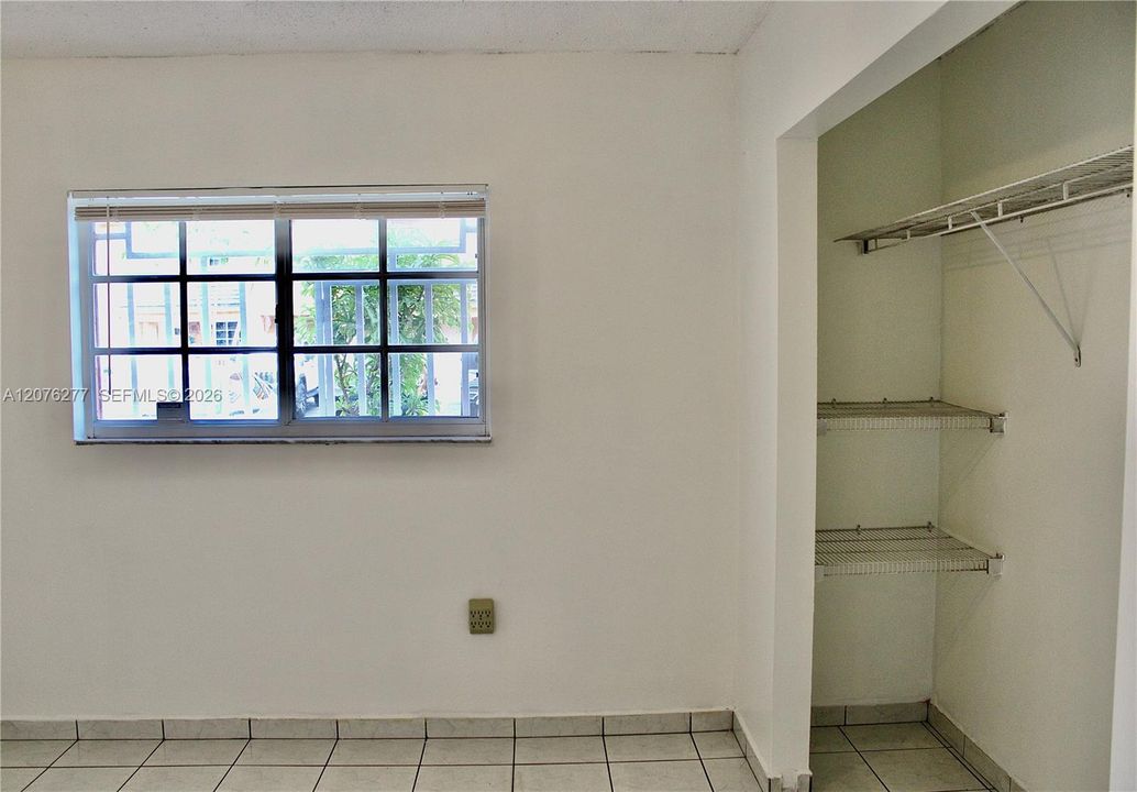 En Venta: $320,610 (2 camas, 2 baños, 990 Pies cuadrados)