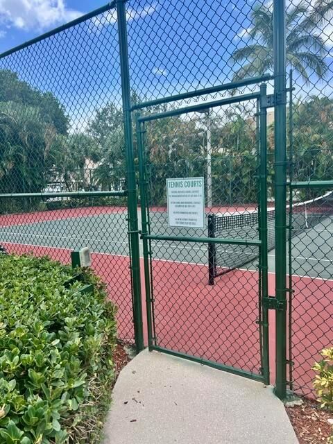 Tennis