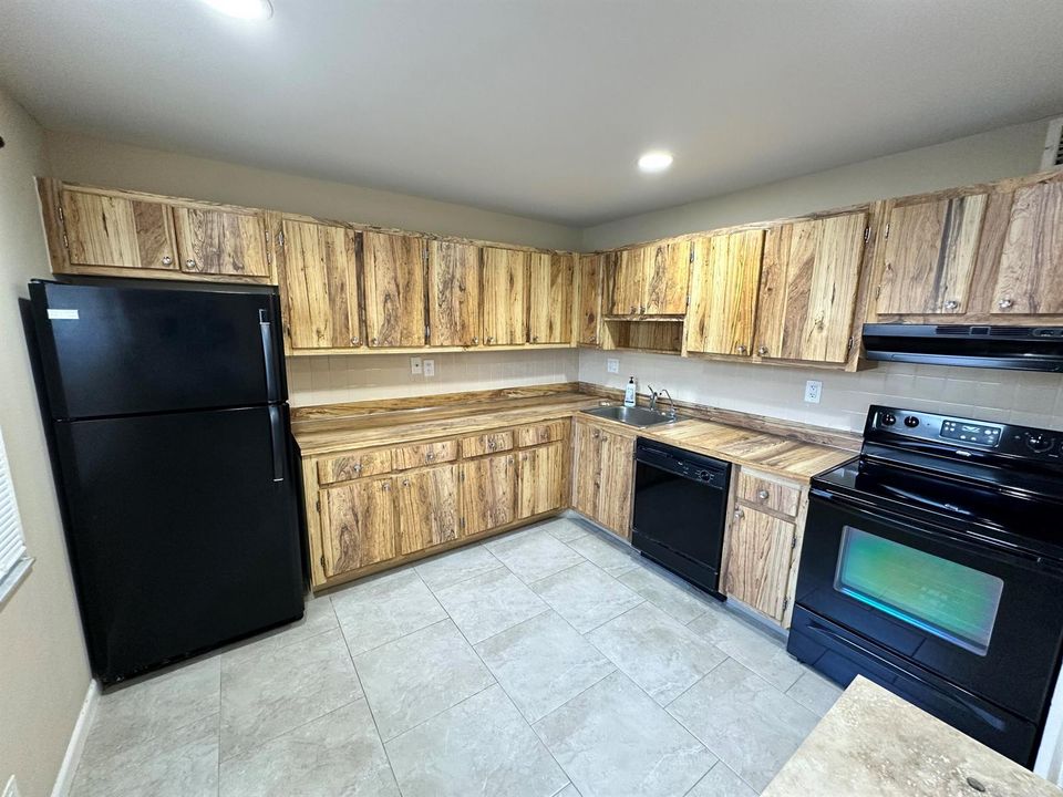 KITCHEN (1)