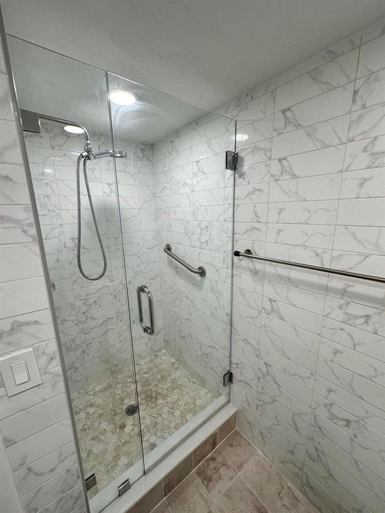 BATHROOM 2A