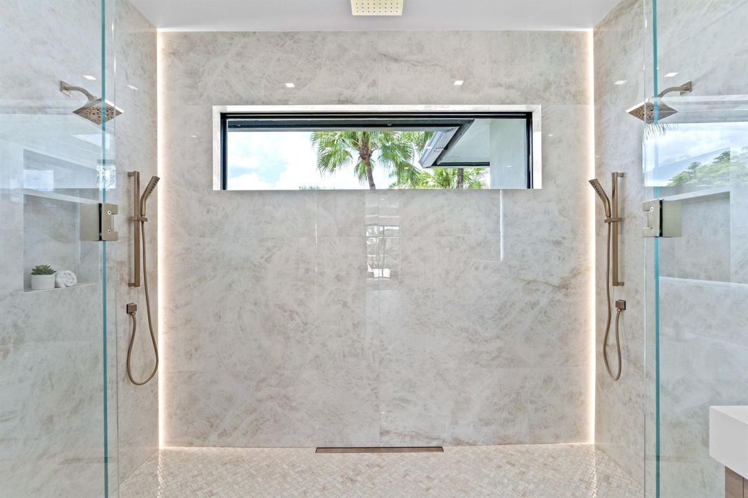 31-web-or-mls-A7405568