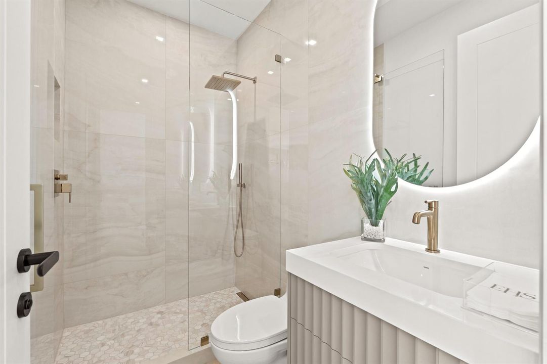45-web-or-mls-A7405496