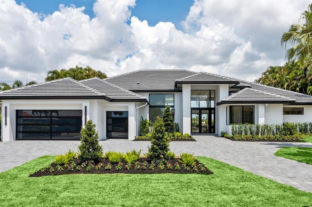 1-web-or-mls-A7405739