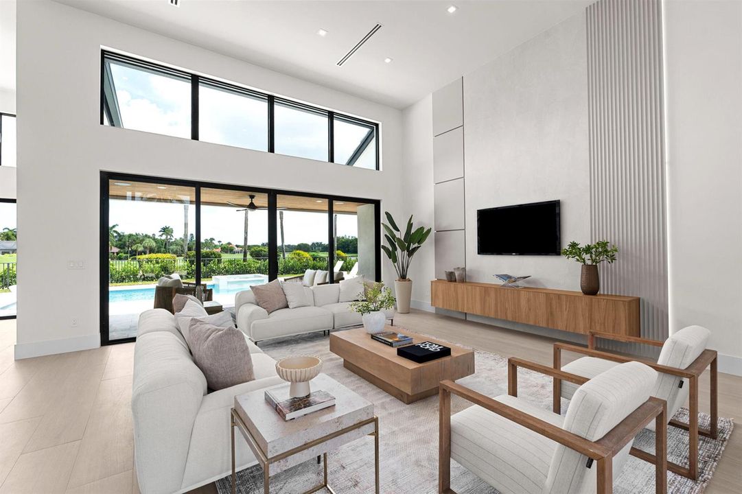 11-web-or-mls-A7405721