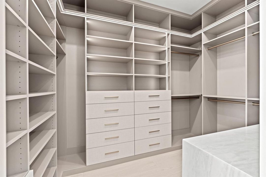 29-web-or-mls-A7405544