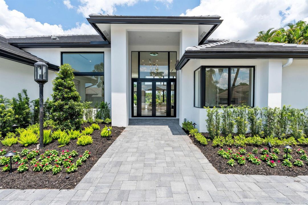 4-web-or-mls-A7405734