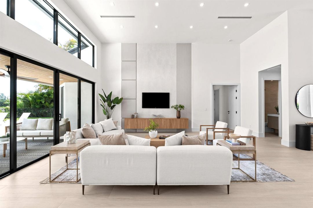 10-web-or-mls-A7405718