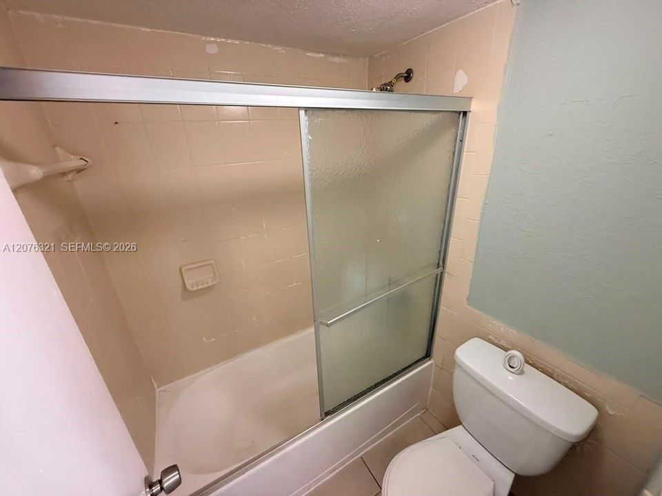 В аренду: $2,500 (3 спален, 2 ванн, 1316 Квадратных фут)