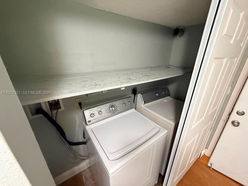 В аренду: $2,500 (3 спален, 2 ванн, 1316 Квадратных фут)