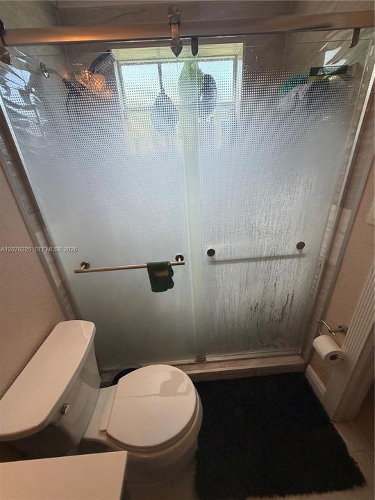 На продажу: $579,000 (4 спален, 2 ванн, 1649 Квадратных фут)
