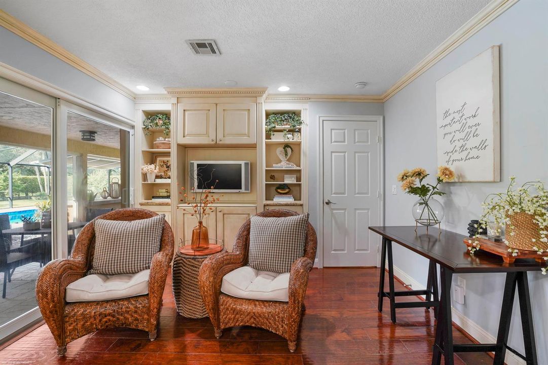 2379 Newbury Ct 032