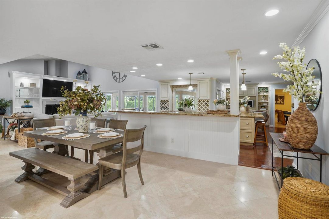 2379 Newbury Ct 016