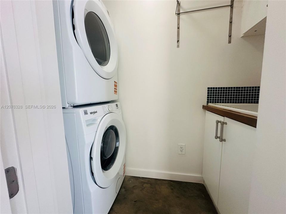 En Renta: $14,800 (5 camas, 4 baños, 3224 Pies cuadrados)