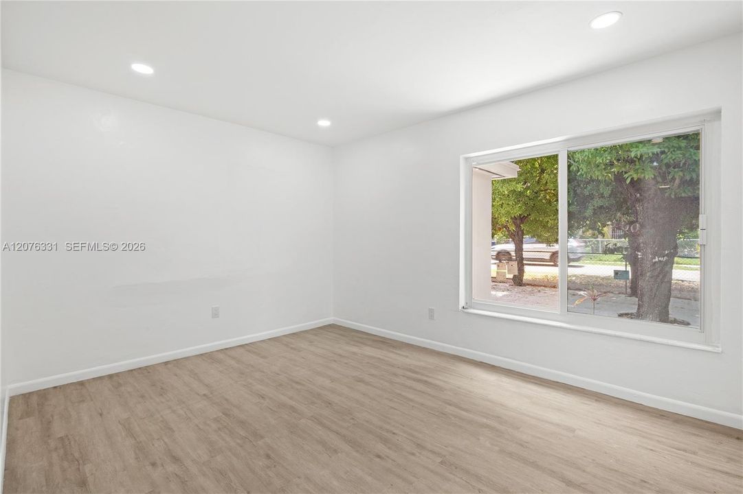 En Renta: $8,000 (7 camas, 3 baños, 2986 Pies cuadrados)