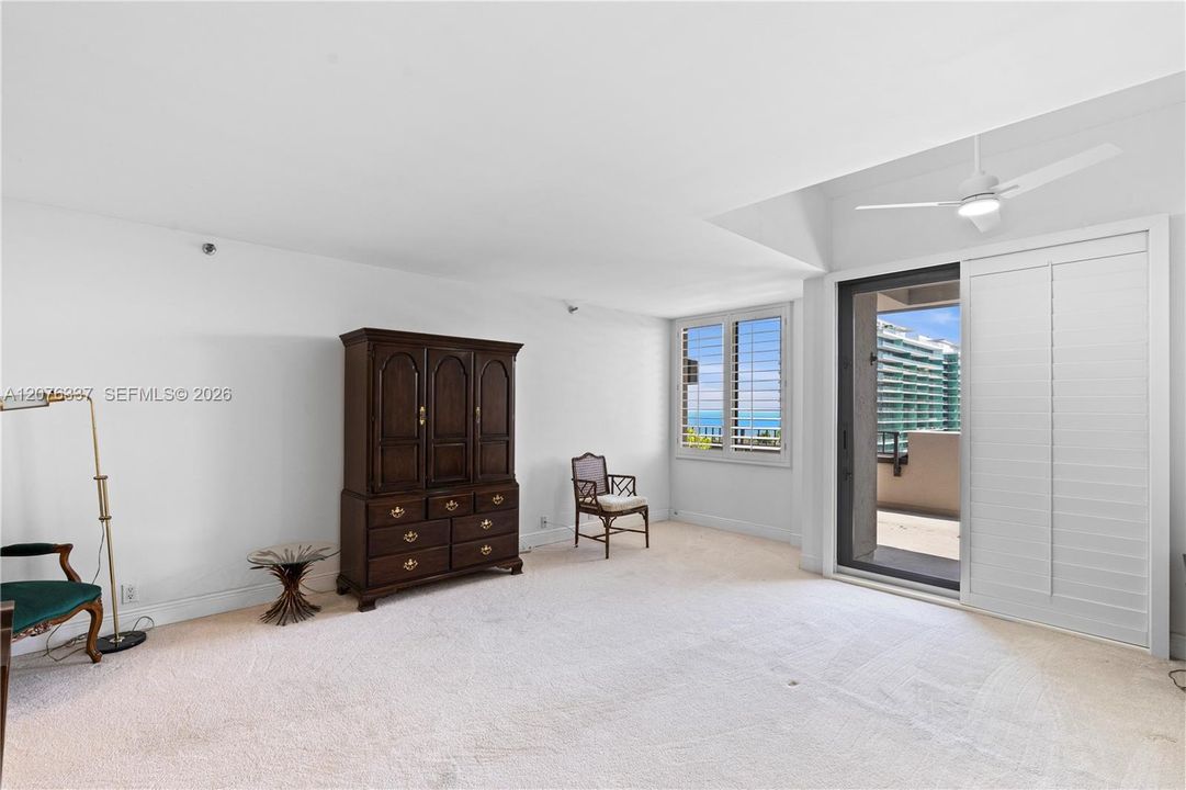 For Sale: $2,100,000 (2 beds, 2 baths, 1880 Square Feet)