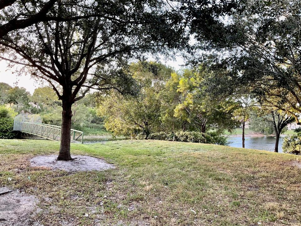 1165 Golden Lakes Blvd #1212