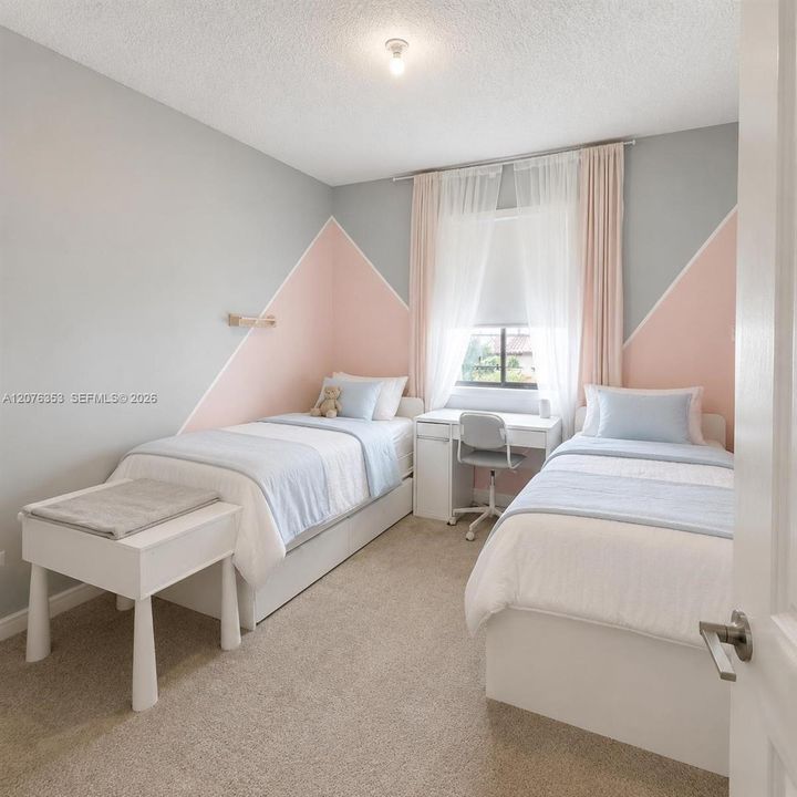 В аренду: $4,500 (3 спален, 2 ванн, 1604 Квадратных фут)