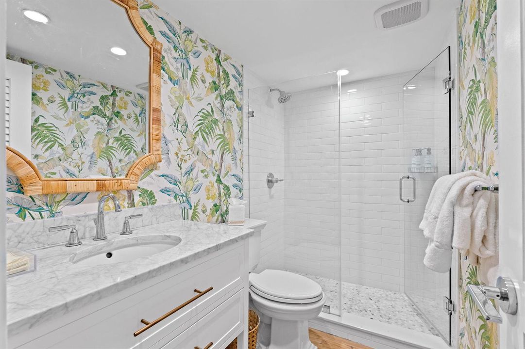 25-web-or-mls-A7405822