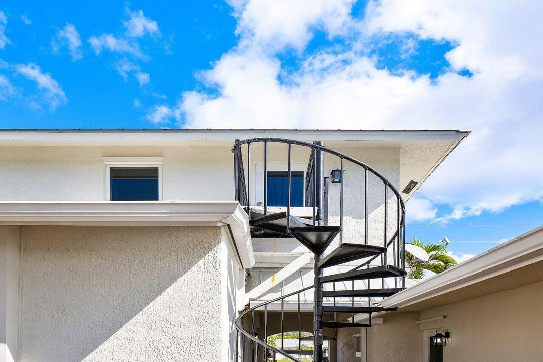 047-3815SouthLakeDrive-BoyntonBeach-FL-3