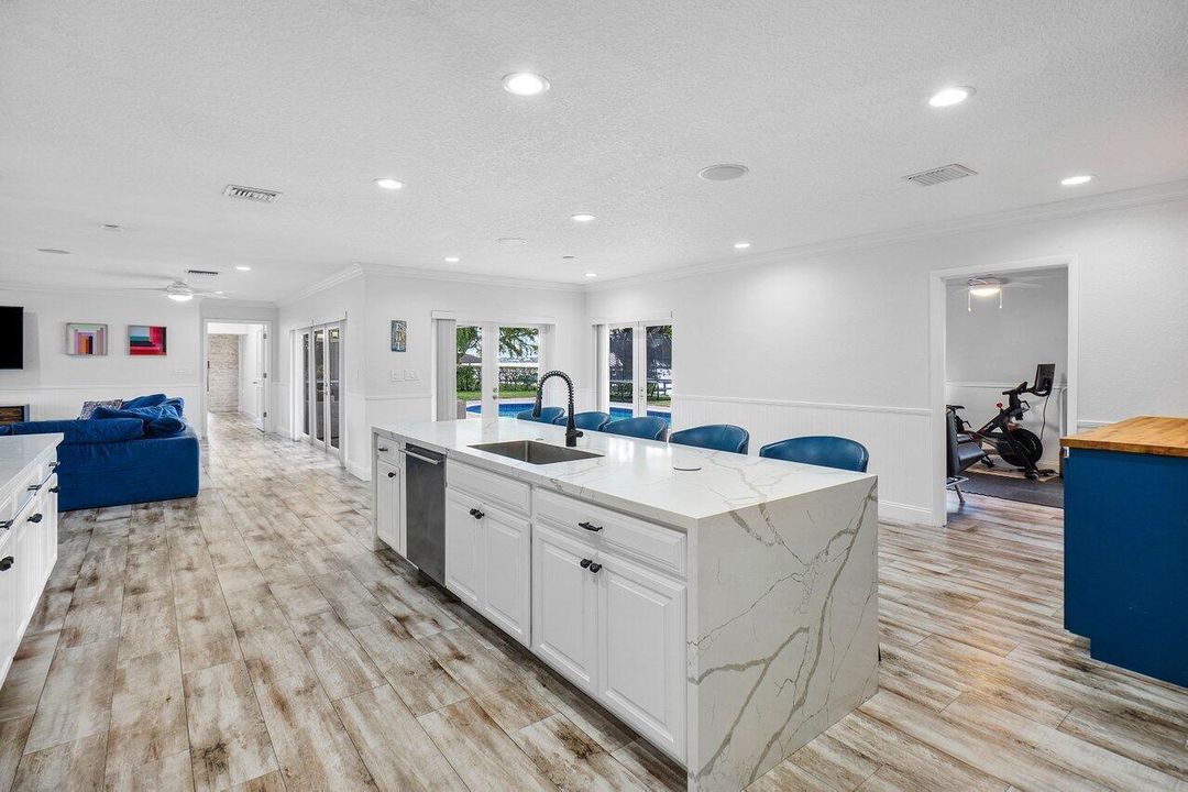 015-3815SouthLakeDrive-BoyntonBeach-FL-3