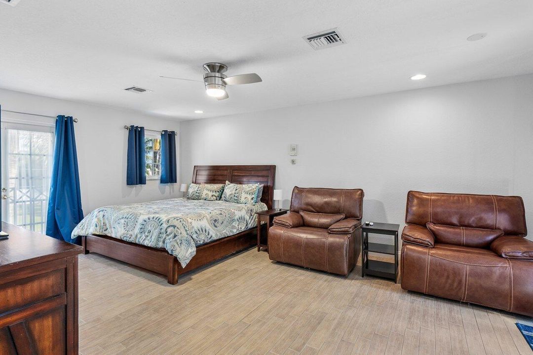 050-3815SouthLakeDrive-BoyntonBeach-FL-3