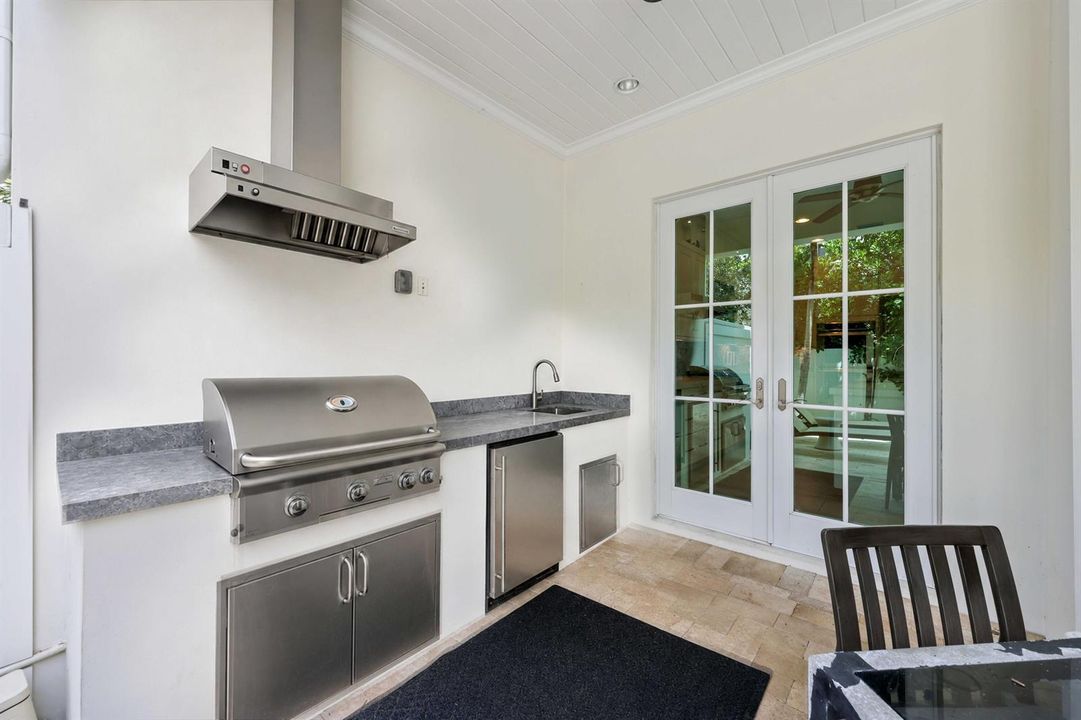 Summer Kitchen
