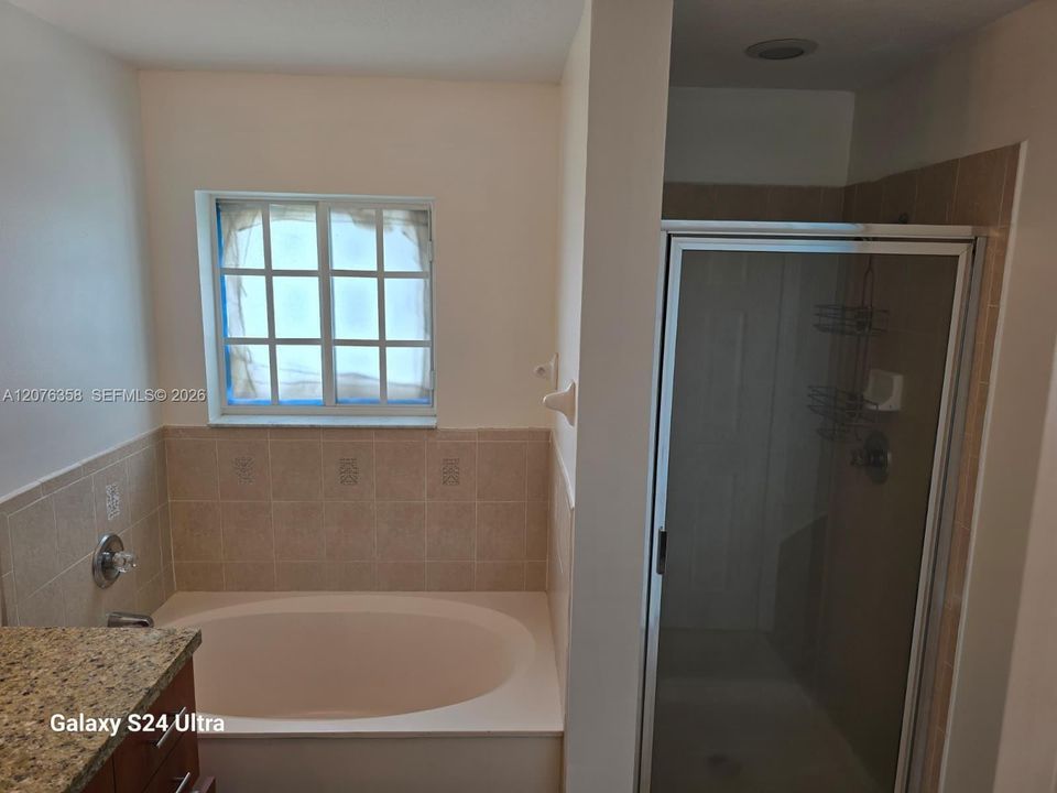 En Venta: $629,999 (4 camas, 2 baños, 2185 Pies cuadrados)