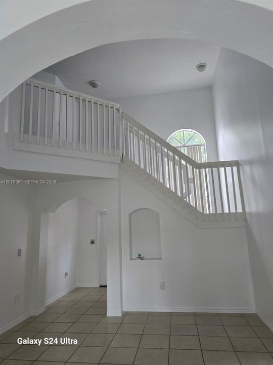 En Venta: $629,999 (4 camas, 2 baños, 2185 Pies cuadrados)
