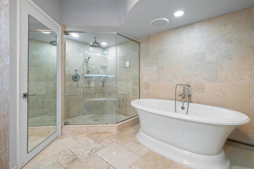 17-333 Las Olas Way #405, Fort Lauderdal