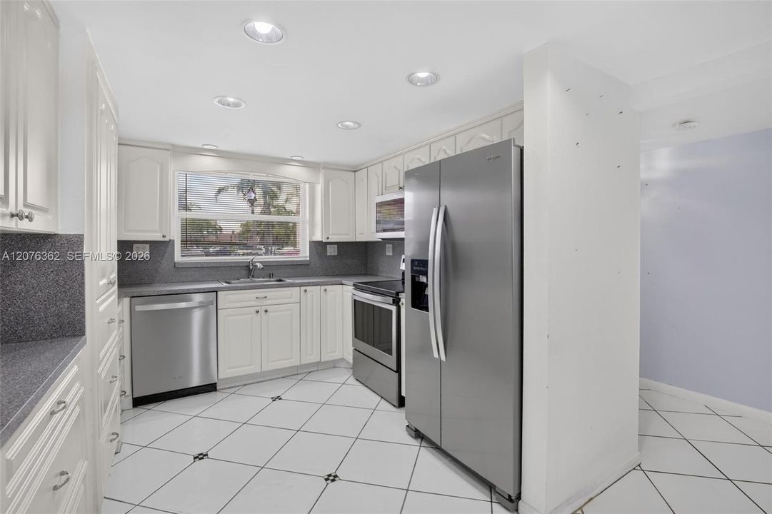 En Venta: $115,000 (2 camas, 2 baños, 1025 Pies cuadrados)
