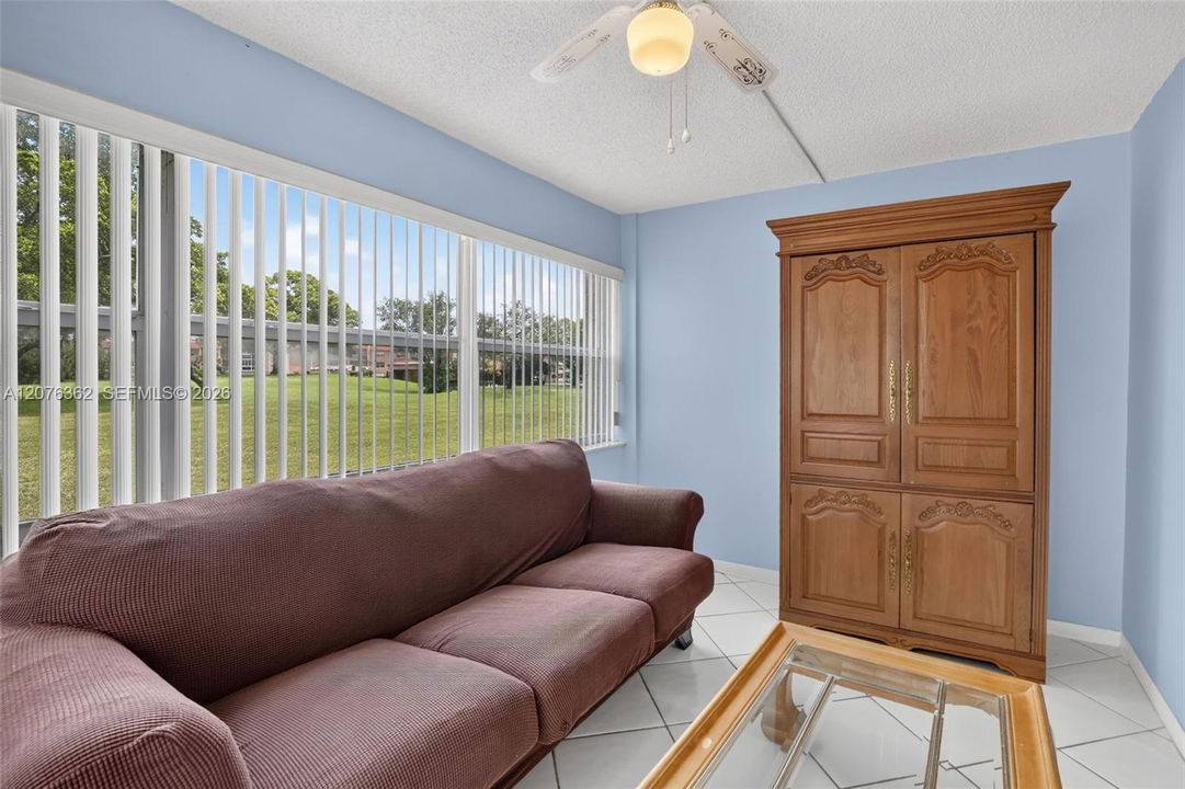 En Venta: $115,000 (2 camas, 2 baños, 1025 Pies cuadrados)