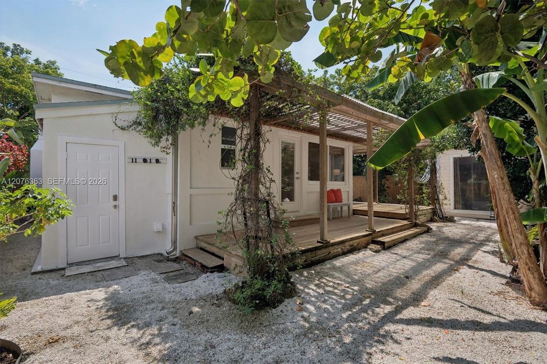 En Venta: $785,000 (2 camas, 2 baños, 1221 Pies cuadrados)