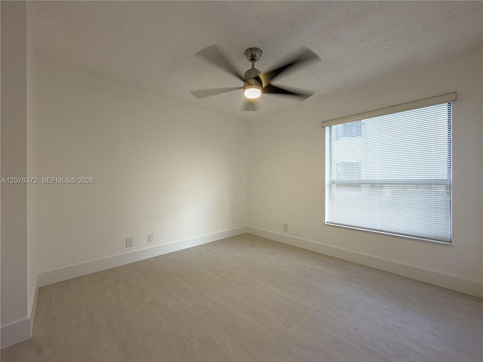 For Sale: $269,900 (3 beds, 2 baths, 1115 Square Feet)