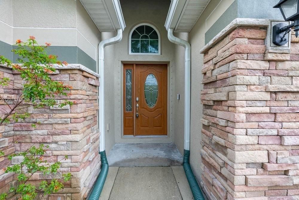 En Venta: $390,000 (4 camas, 2 baños, 0 Pies cuadrados)