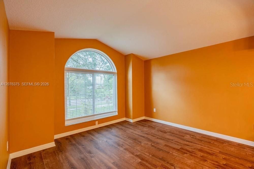 En Venta: $390,000 (4 camas, 2 baños, 0 Pies cuadrados)