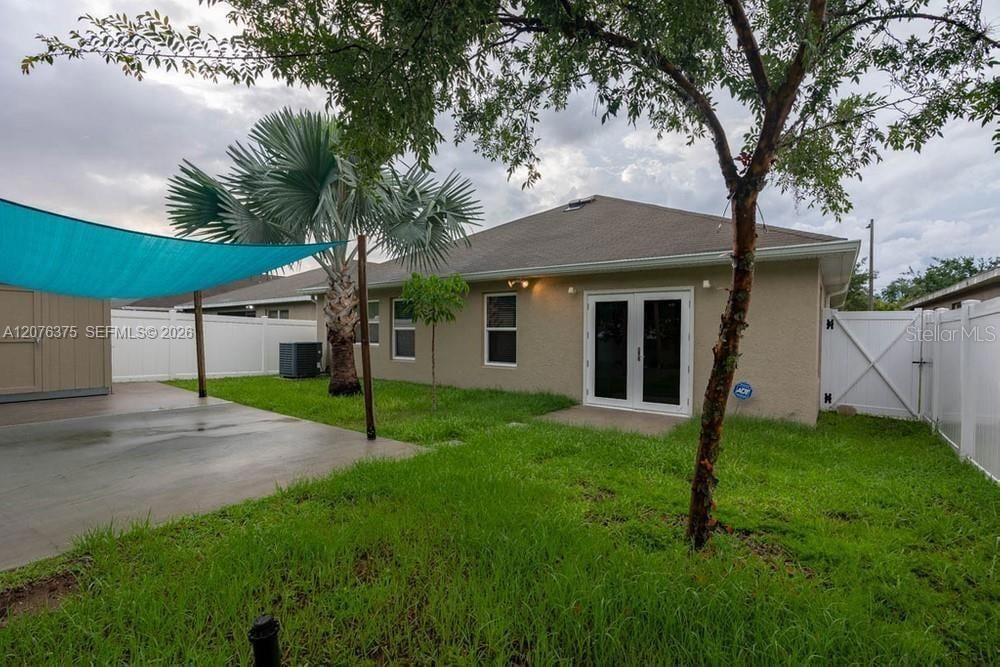 En Venta: $390,000 (4 camas, 2 baños, 0 Pies cuadrados)