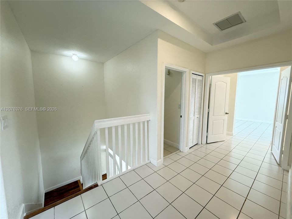 For Rent: $3,300 (4 beds, 3 baths, 1985 Square Feet)