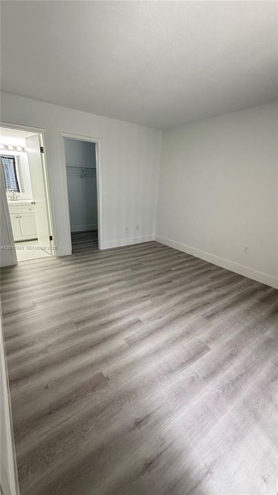 На продажу: $289,900 (2 спален, 2 ванн, 940 Квадратных фут)