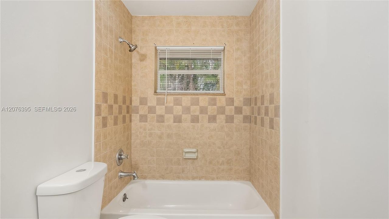 En Venta: $845,000 (0 camas, 0 baños, 3408 Pies cuadrados)