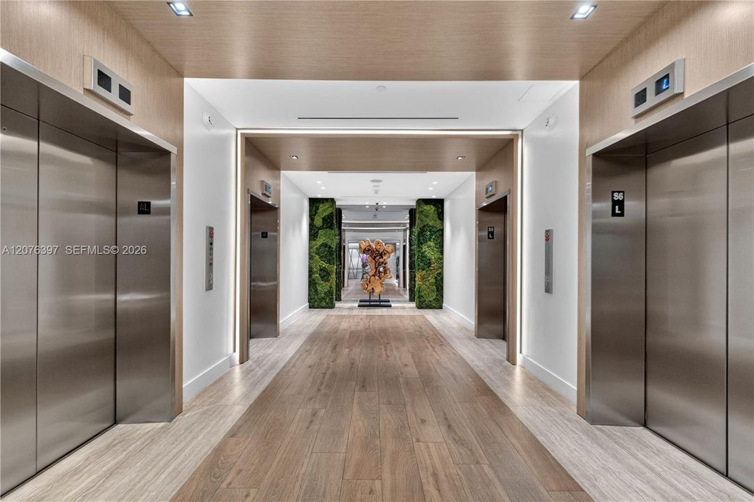 En Venta: $3,690,000 (2 camas, 2 baños, 1640 Pies cuadrados)