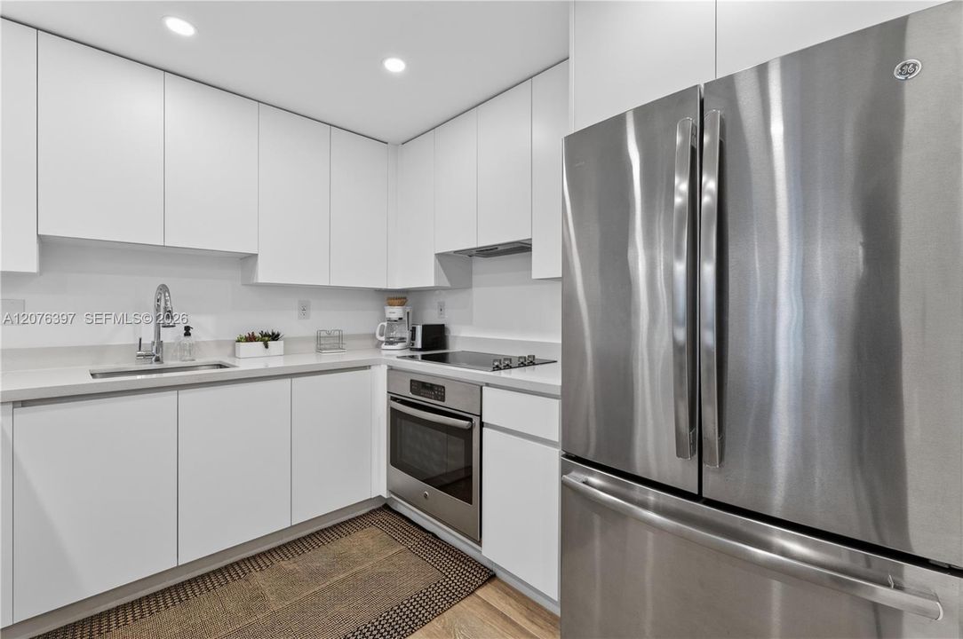 En Venta: $3,690,000 (2 camas, 2 baños, 1640 Pies cuadrados)