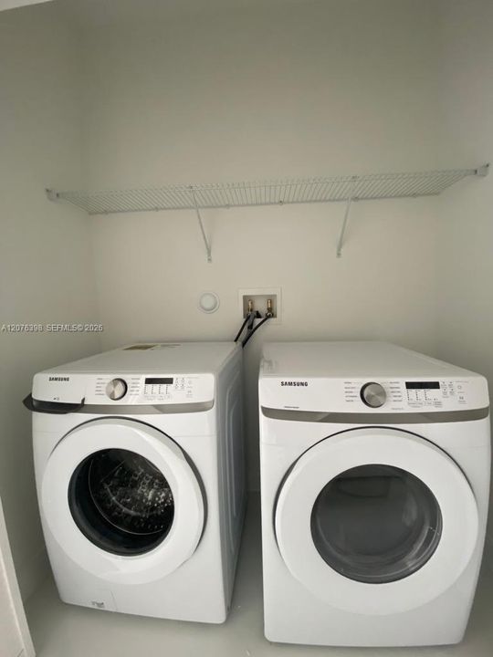For Rent: $3,800 (3 beds, 2 baths, 2250 Square Feet)