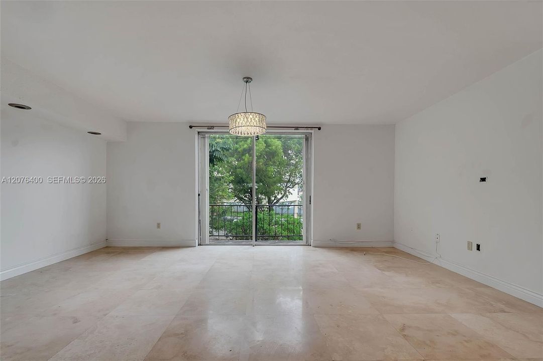 В аренду: $2,800 (2 спален, 2 ванн, 1285 Квадратных фут)