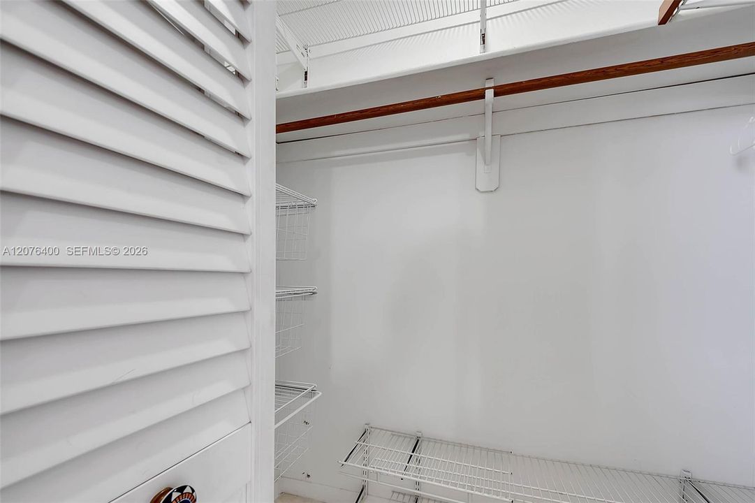 В аренду: $2,800 (2 спален, 2 ванн, 1285 Квадратных фут)
